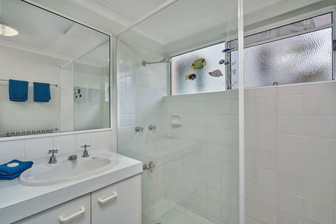 Beach Haven Apartments - Accommodation Cairns 6