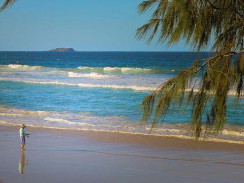 Beach Views On Marine 3 / 26 Marine Parade - Accommodation Cairns 6