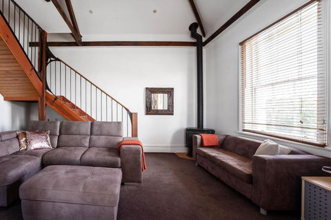 Raffless - Accommodation Cairns 3
