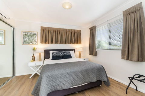 City Stadium Apartment On The Riverfront - Accommodation Cairns 2