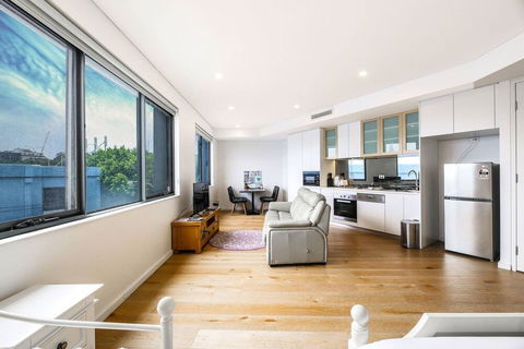 B08-darling Harbour Studio - Accommodation Cairns 5