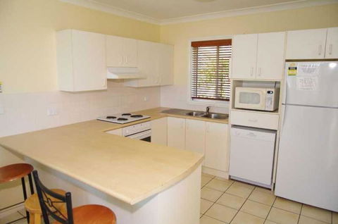 Breakers 1 13 East Street - Accommodation Cairns 4
