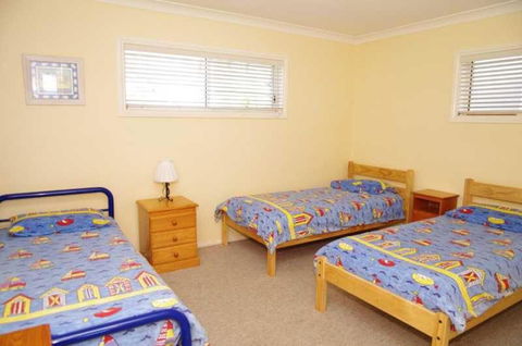 Breakers 1 13 East Street - Accommodation Cairns 1