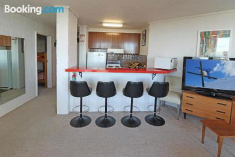 Beehive 9 - Accommodation Cairns 2