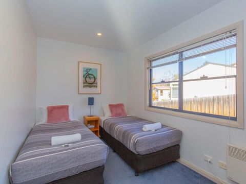 Banjos Way 1 / 23 Banjo Patterson Crescent - Accommodation Cairns 6