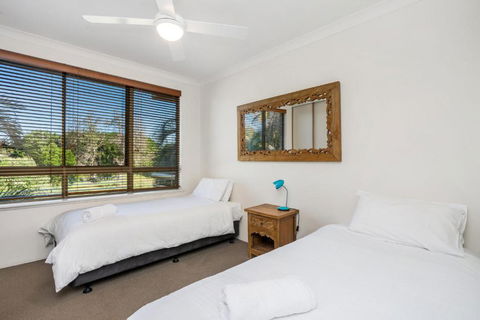 BreezeatByron 1 Clarkes Beach - Accommodation Cairns 5