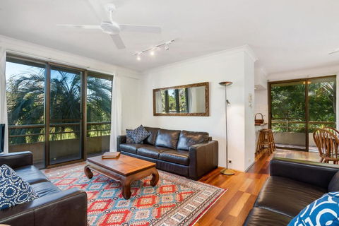 BreezeatByron 1 Clarkes Beach - Accommodation Cairns 1
