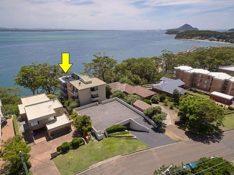 4 Skyline 12 Thurlow Avenue Air Conditioned & WIFI - Accommodation Cairns 6