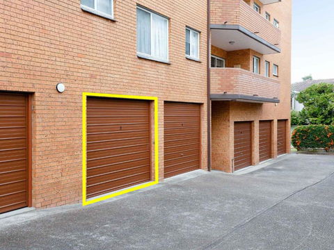 2 Bronte Court 17 Magnus Street Air Con Complex Pool & Centrally Located - Accommodation Cairns 6