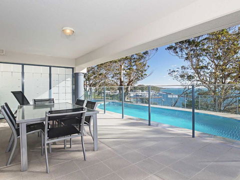 13 Le Vogue 16 Magnus Street Close To The Marina & Beautiful Views Of Nelson Bay Marina - Accommodation Cairns 2