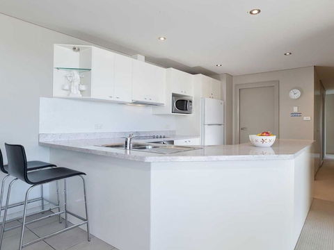 11 Bayview Apartment 42 Stockton Street Right In The CBD Of Nelson Bay With Water Views - Accommodation Cairns 3