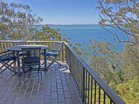 7 Skyline 12 Thurlow Avenue Unit With A WOW Factor - Accommodation Cairns 1