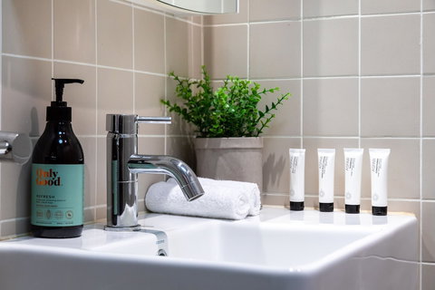 Urban Rest - Banq - Accommodation Cairns 3