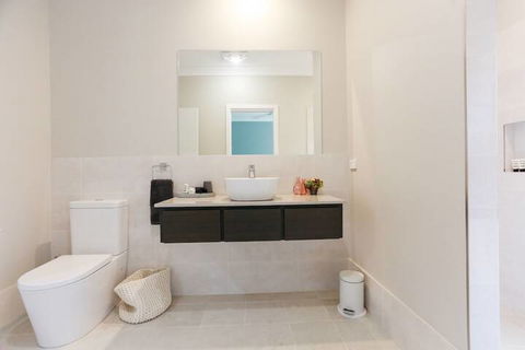 Figtree Cottage - Accommodation Cairns 4
