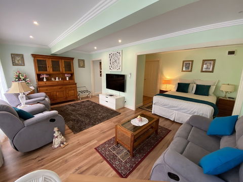 Curtis Falls Apartment - Accommodation Cairns 4