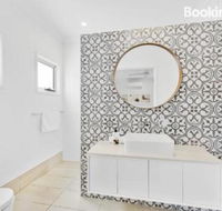 Mudjimba Island Beach House - Accommodation Cairns