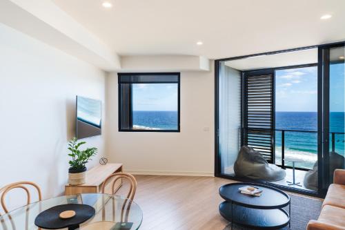 Bar Beach NSW Accommodation Cairns