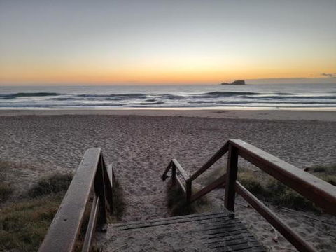 Breakers At Mudjimba Beach - Accommodation Cairns 4