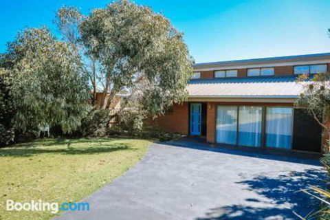 Banksia Beach House - Accommodation Cairns 6