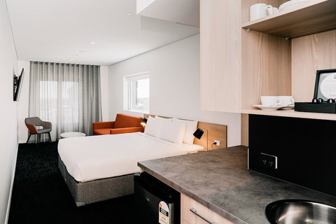 Tom's Court Hotel - Accommodation Cairns 6