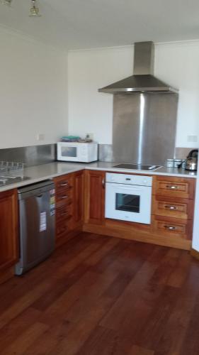 St Helens On The Bay Apartments - Accommodation Cairns 5