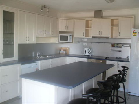 St Helens On The Bay Apartments - Accommodation Cairns 6