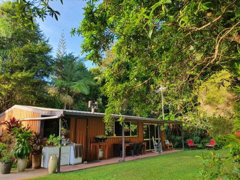 Garden Studio - Accommodation Cairns 5