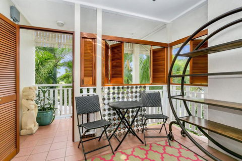 Lilyfield Apartments Two Bedroom Apartment - Accommodation Cairns 1