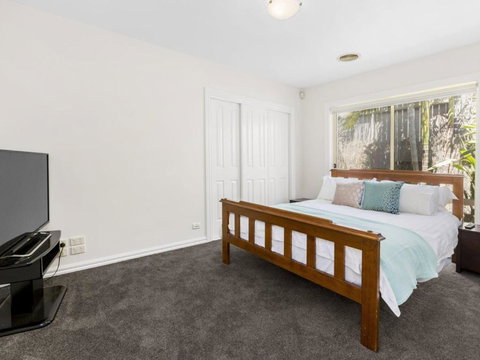 DIAMOND BAY RETREAT SORRENTO - Accommodation Cairns 2