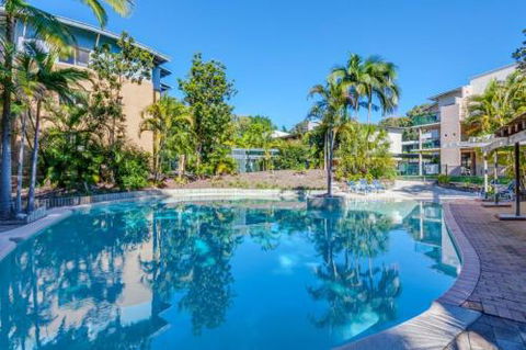 Baden 80 Rainbow Shores Air Conditioned Unit Top Floor Walk To Beach - Accommodation Cairns 1