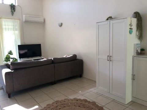 Baden 86 Rainbow Shores Walk To Beach Top Floor Air Conditioned Unit - Accommodation Cairns 6