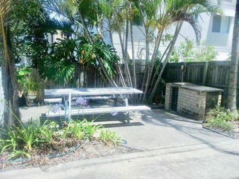 Unit 3 Casand Chase Kings Beach - Accommodation Cairns 4