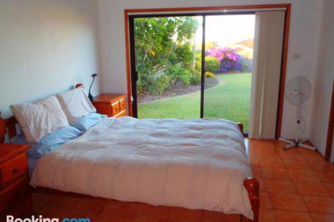 Bombora Self Contained Studio - Accommodation Cairns 6