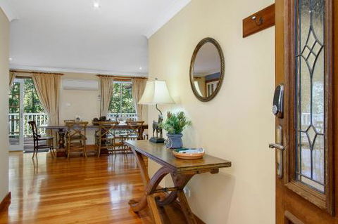 Hilldo Lovely Mountainside Accommodation - Accommodation Cairns 3