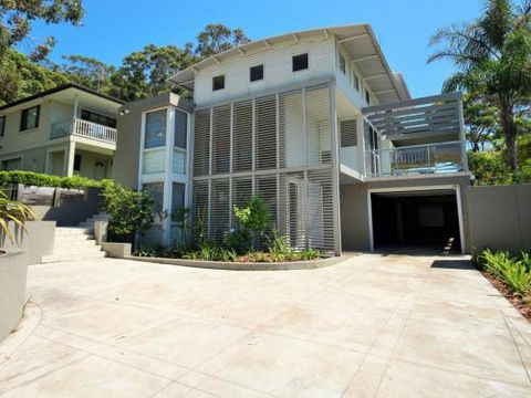 Beachdaze At Hyams 4pm Check Out Sundays - Accommodation Cairns 3