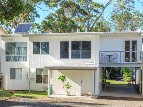 Newtown At The Beach 4pm Check Out Sundays - Accommodation Cairns 6