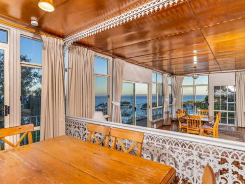Sea Point At Hyams Beach 4pm Check Out Sundays - Accommodation Cairns 2