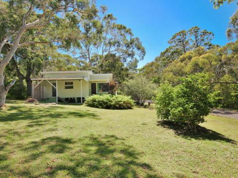 Rose Cottage At Hyams 4pm Check Out Sundays - Accommodation Cairns 3