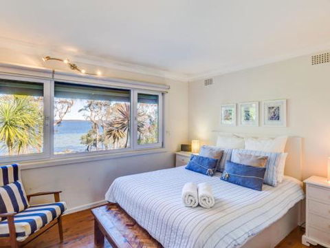 The Shack At Palm Beach 4pm Check Out Sundays - Accommodation Cairns 0