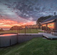 THE SHED Gerroa 4pm checkout on Sundays  Public Holidays - Accommodation Cairns