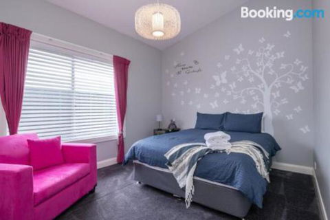 Wentworth Estate 5 Bedroom Luxury Home Sleeps 12 - Accommodation Cairns 6