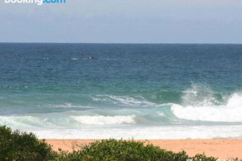 Beachfront Delight 14b Bareena Avenue - Accommodation Cairns 1