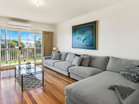 Beach House Phillip Island - Accommodation Cairns 5