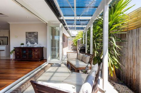 Rosebud Seaside Accommodation - Accommodation Cairns 3