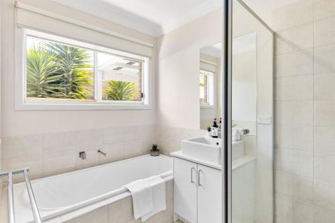 Rosebud Seaside Accommodation - Accommodation Cairns 5