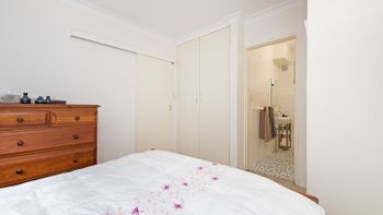 Comfy Convenience In Centennial Park - Accommodation Cairns 4