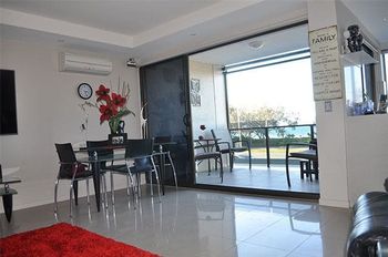 Huntington Apt 3 - Accommodation Cairns 5