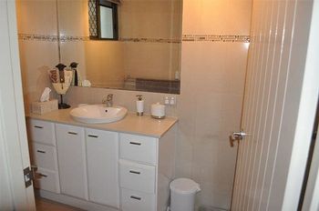 Huntington Apt 3 - Accommodation Cairns 3
