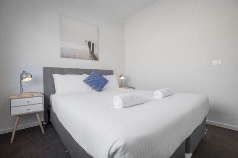 Big Family Fun@ 4 Bedrooms House In Point Cook - Accommodation Cairns 3