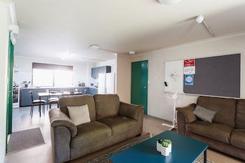 Guild House - Accommodation Cairns 6